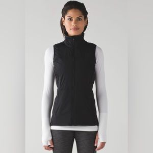 Lululemon Run for Cold Black Vest Primaloft Insulated Size 2